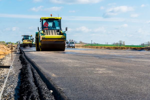 Asphalt Overlay Installation in Tyler
